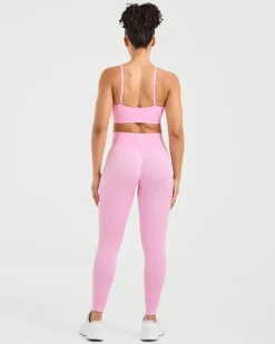 Adapt Seamless Sports Bra