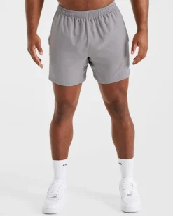 Core 5" Shorts