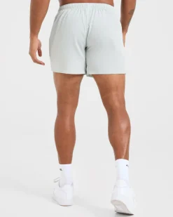 Core 5" Shorts