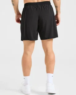 Core 7" Shorts