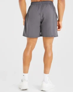 Core 7" Shorts