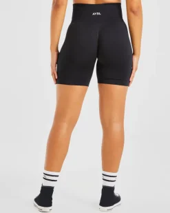 Empower Seamless Cycling Shorts