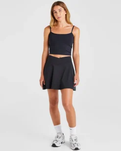 Essential Crop Vest