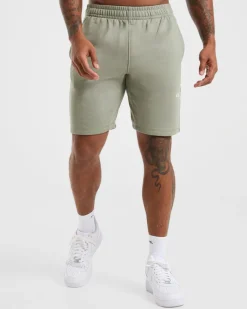 Essential Lightweight 7" Shorts