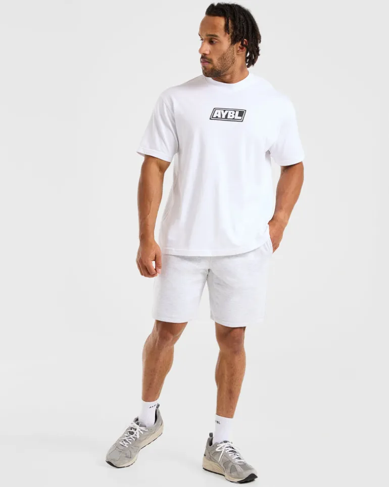 Essential Lightweight 7" Shorts