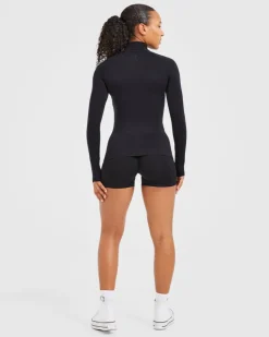 Essential Seamless 1/2 Zip Pullover