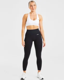 Essential Seamless Racer Back Sports Bra