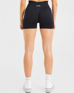 Power Seamless Shorts