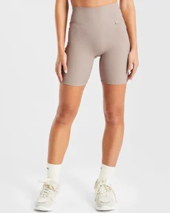 Sculpt Ribbed Cycling Shorts